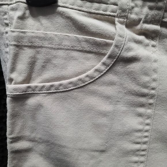Izod Womens Cargo Capri Pants Khaki Size 8 Cotton Blend Cargo Stretch Button Zip - Picture 10 of 12